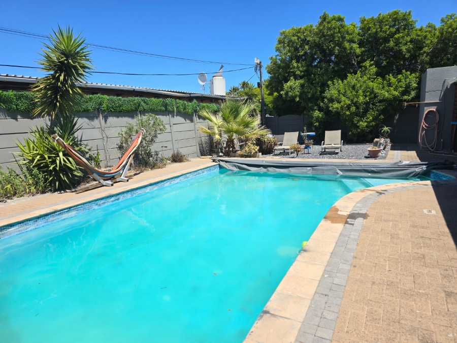 4 Bedroom Property for Sale in Milnerton Central Western Cape